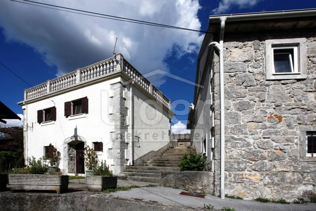 Image 1333196 - 3