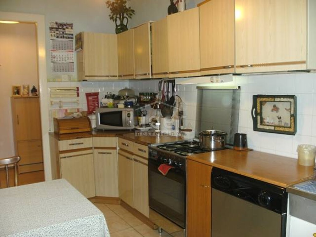 Image 1333286 - 1