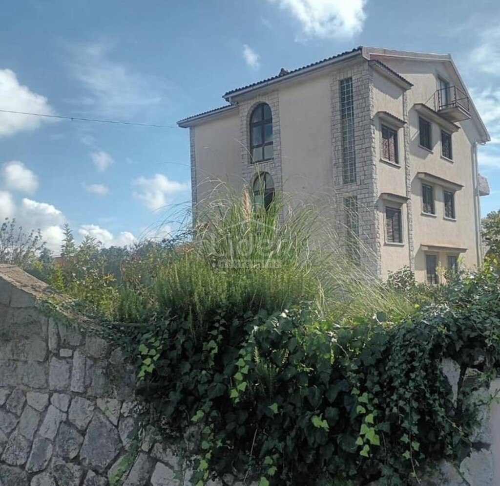 Image 1333857 - 2
