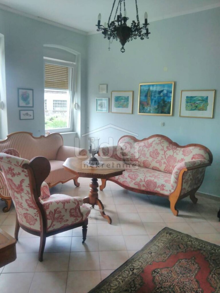Image 1333959 - 11