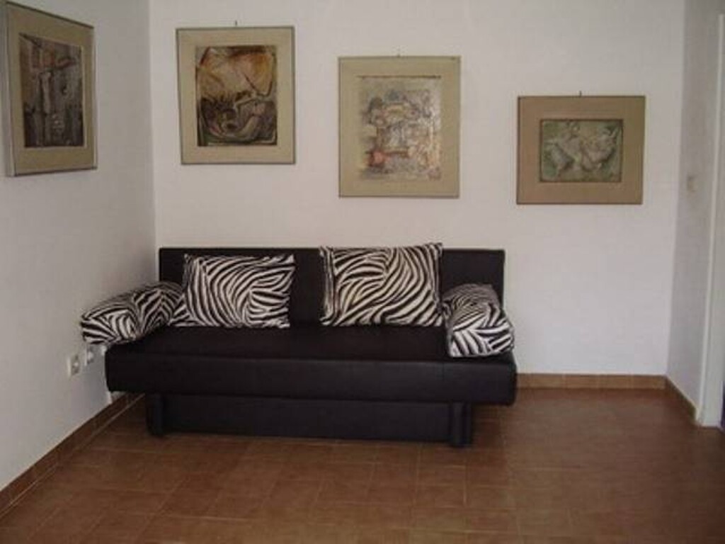 Image 1334218 - 2