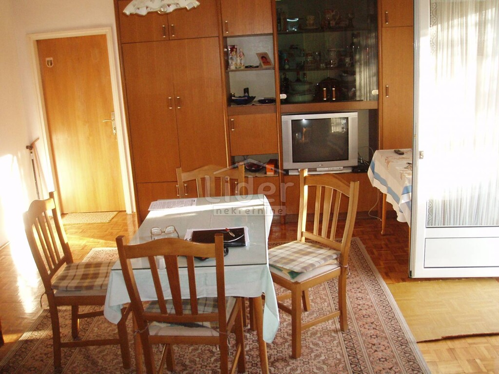 Image 1334238 - 3