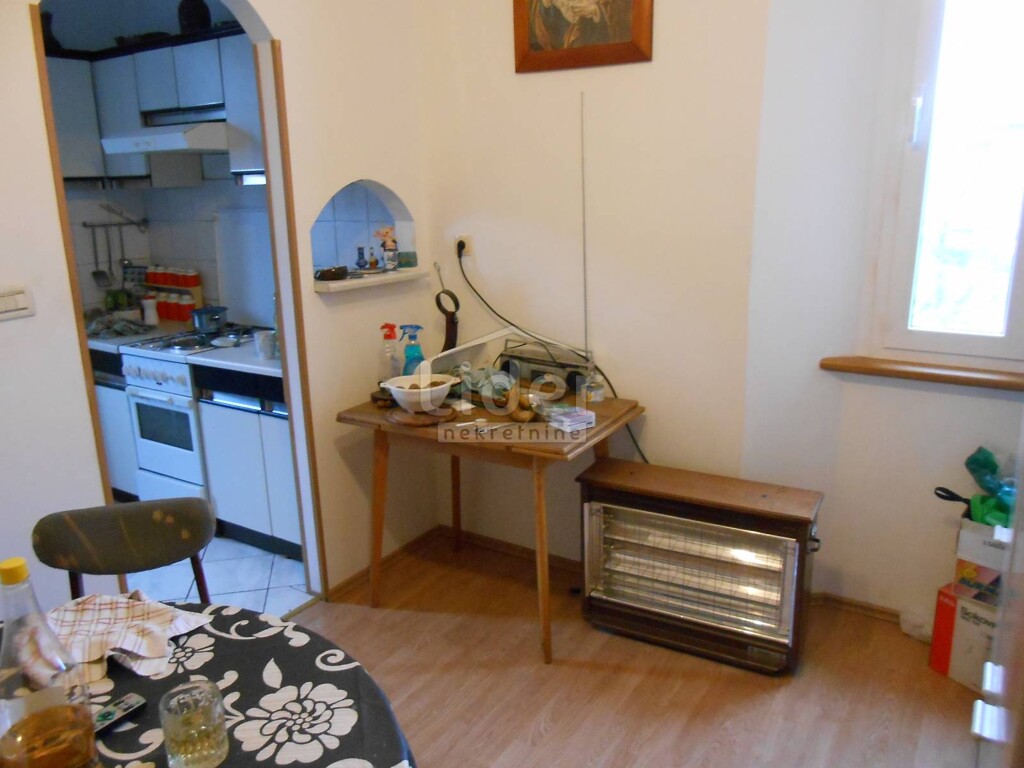 Image 1334953 - 4