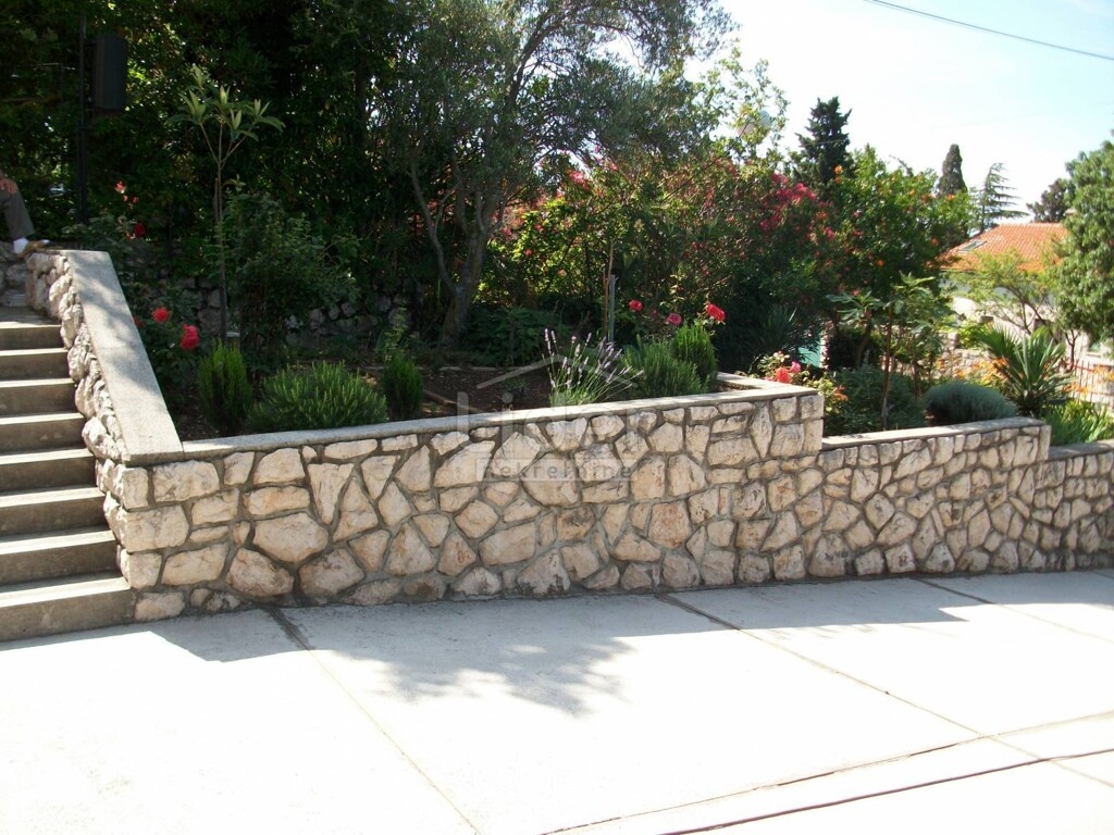 Image 1474956 - 3