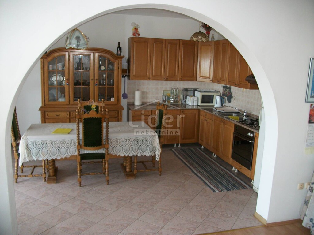 Image 1474956 - 12