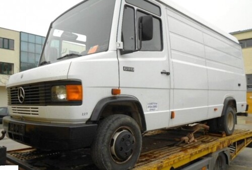 MB 611 D (Kombi zatvoreni), 1995 god.