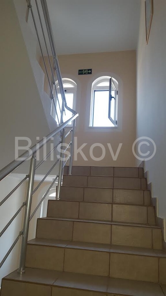 Image 1807277 - 6