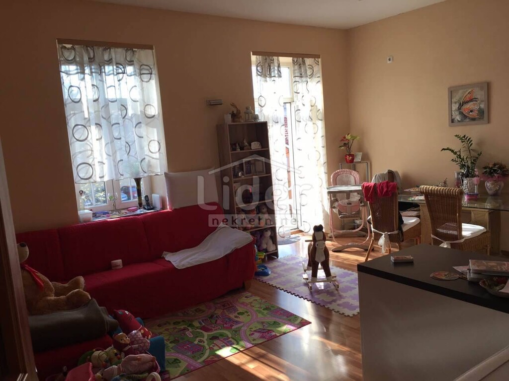 Image 1815757 - 1