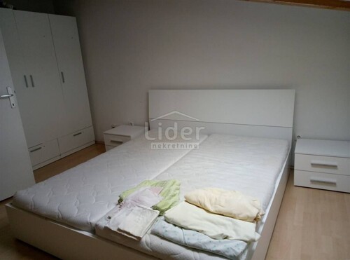 Thumbnail 1852026 - 8