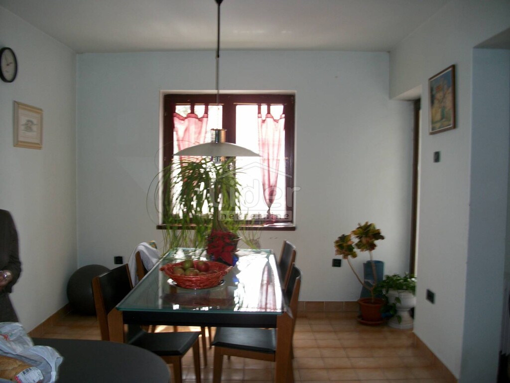 Image 1904851 - 10