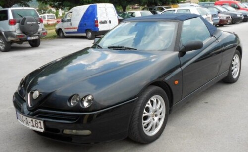 Alfa Romeo Spider 916