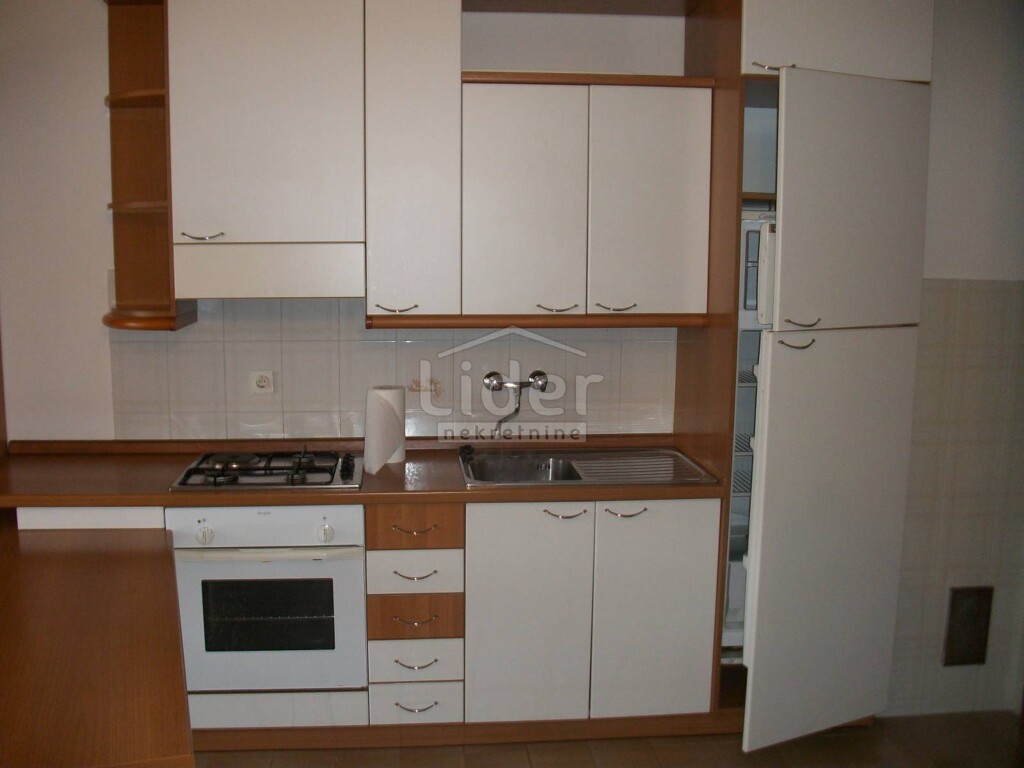 Image 2051214 - 3