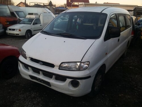 Hyundai H1, 2,5 TD SVX lwb putnički 8+1
