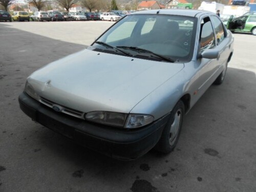 Ford Mondeo glx 1, 8 td rezervni dijelovi limarije i mehanike