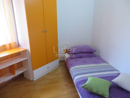 Thumbnail 2520466 - 5