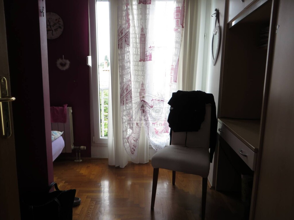 Image 2593587 - 20