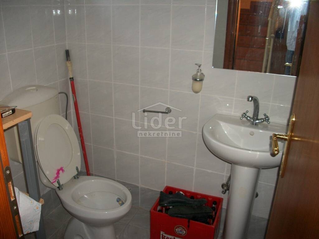 Image 3441050 - 10