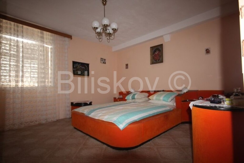 Image 3464585 - 5