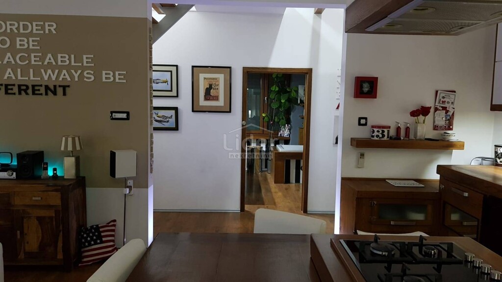 Image 3524458 - 3