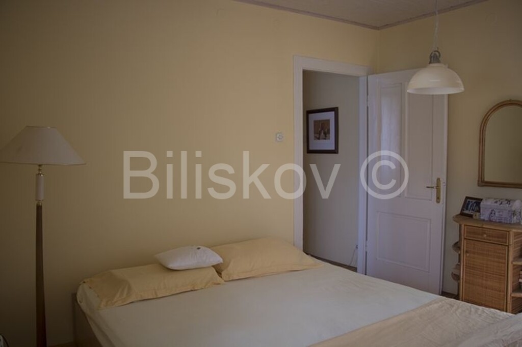 Image 3571635 - 6
