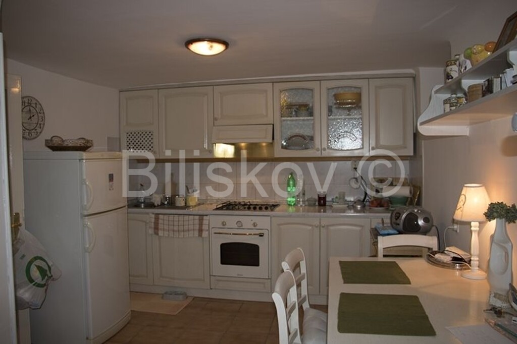 Image 3571635 - 10