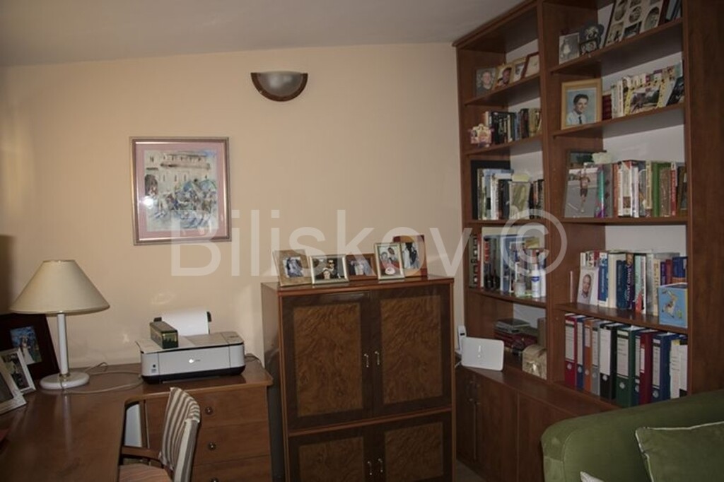 Image 3571635 - 8