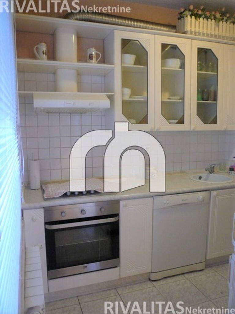 Image 3596538 - 8