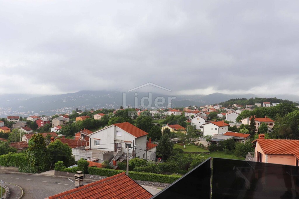 Image 3652072 - 4