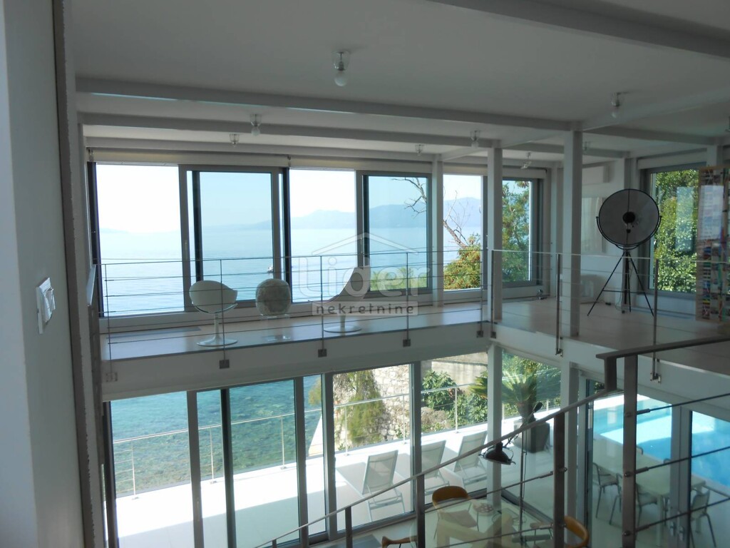 Image 3656044 - 15