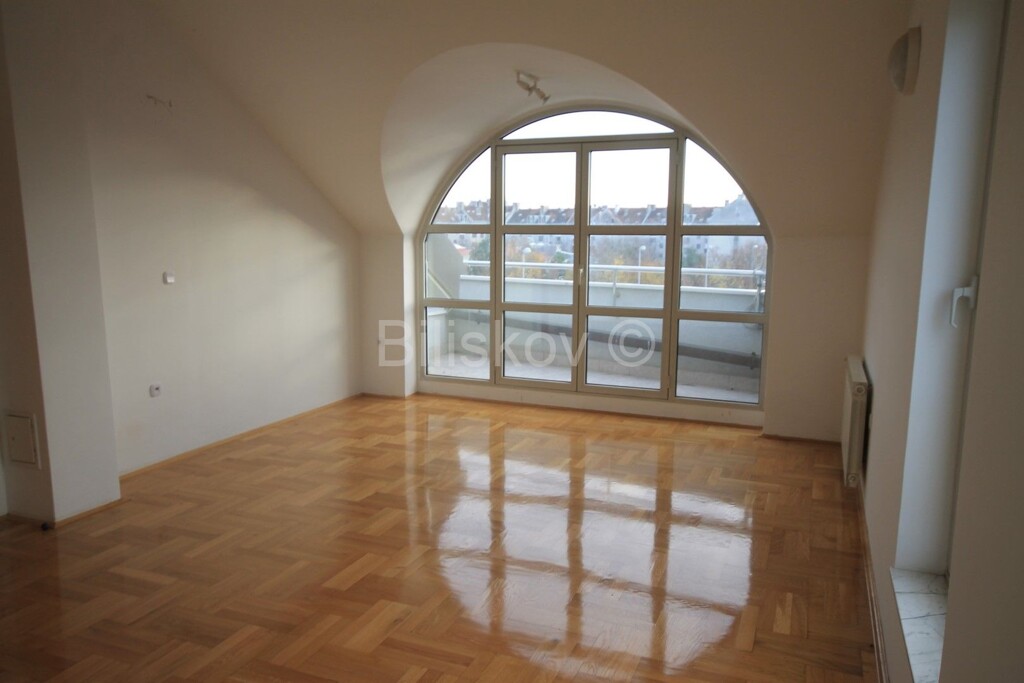 Image 3664807 - 2