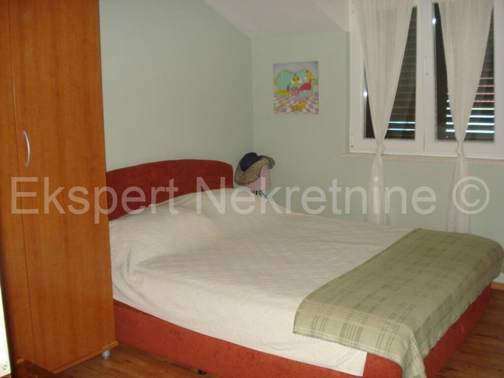 Image 3666980 - 5