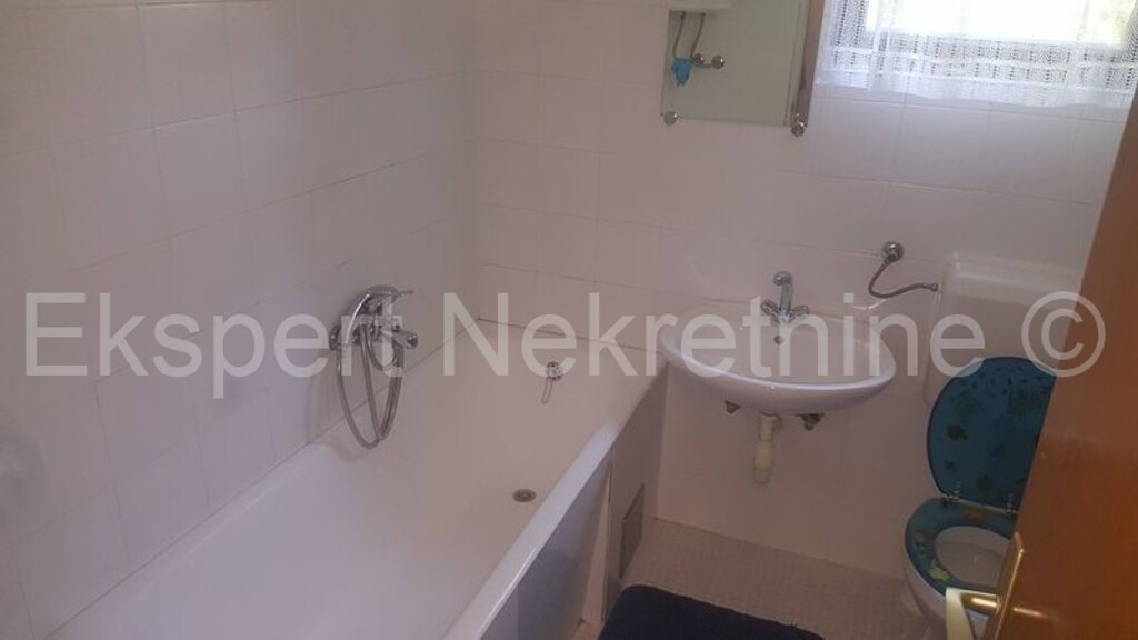 Image 3667002 - 10