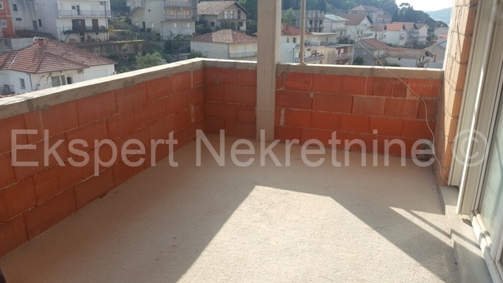 Image 3667060 - 17