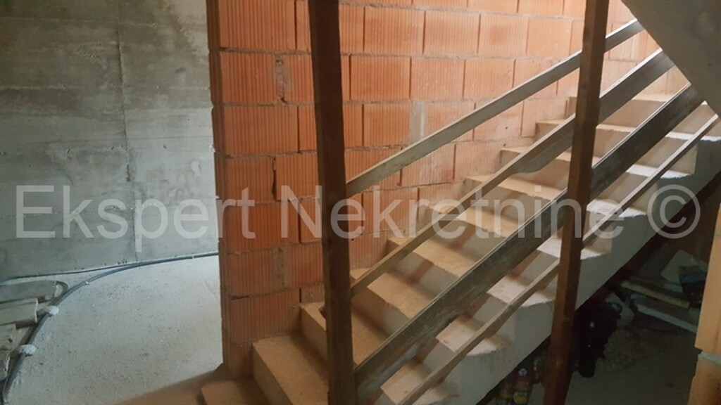 Image 3667060 - 4