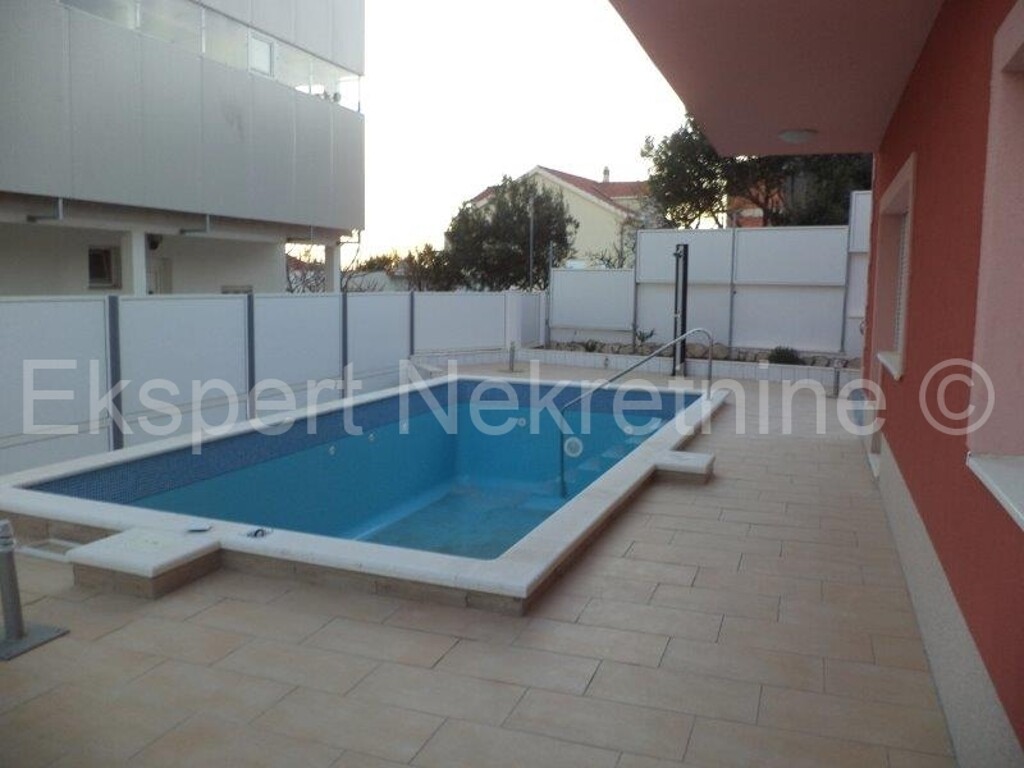Image 3667139 - 7