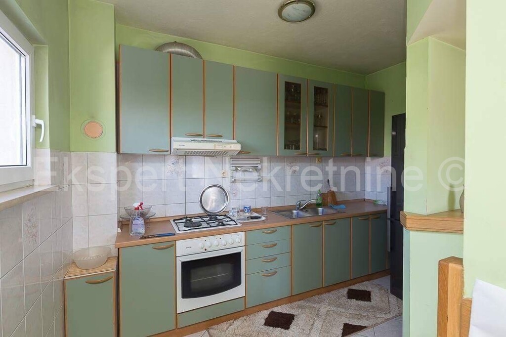 Image 3667162 - 10