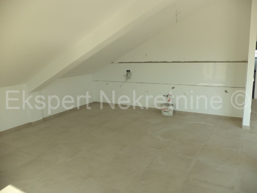 Image 3667242 - 13