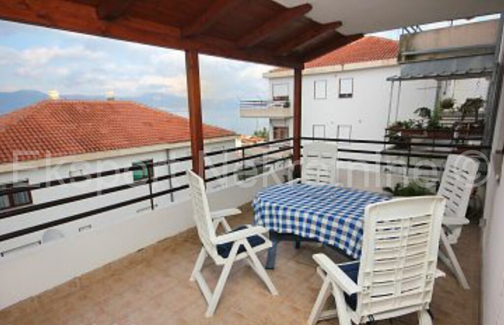 Image 3667387 - 9