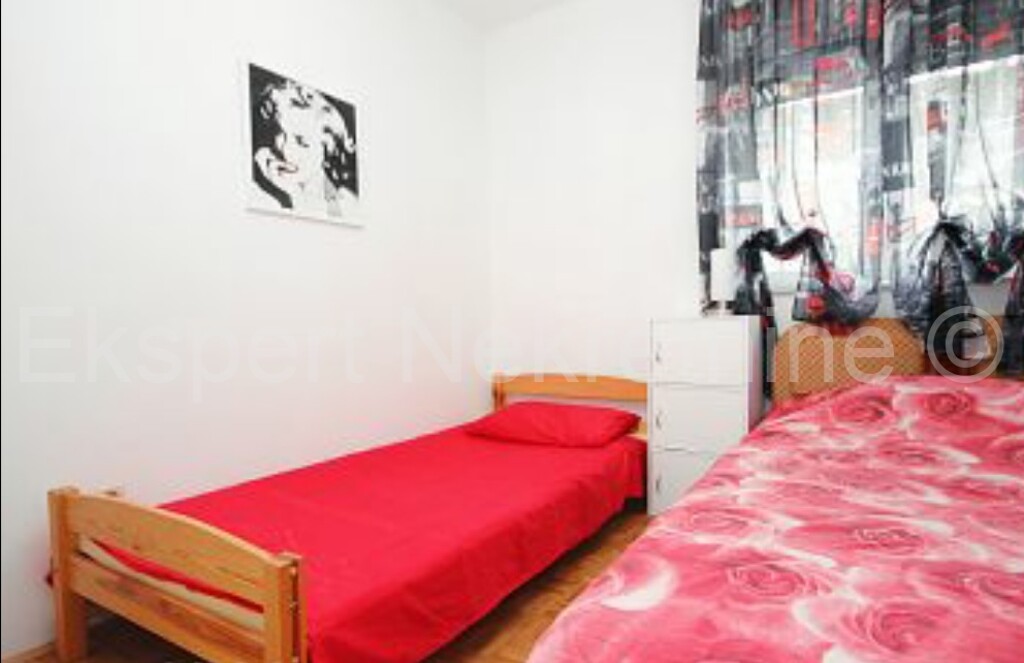 Image 3667387 - 8
