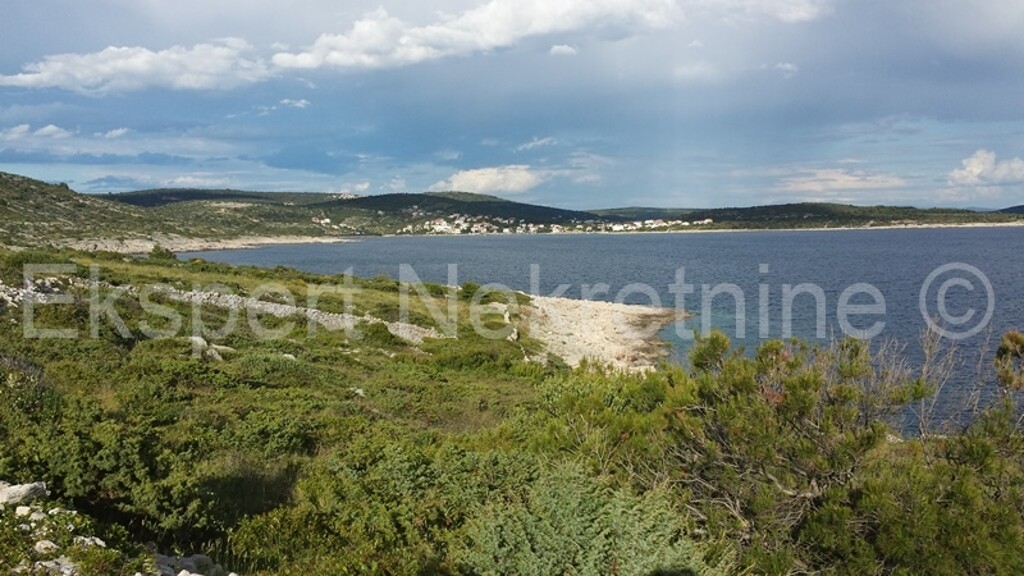 Image 3667422 - 3