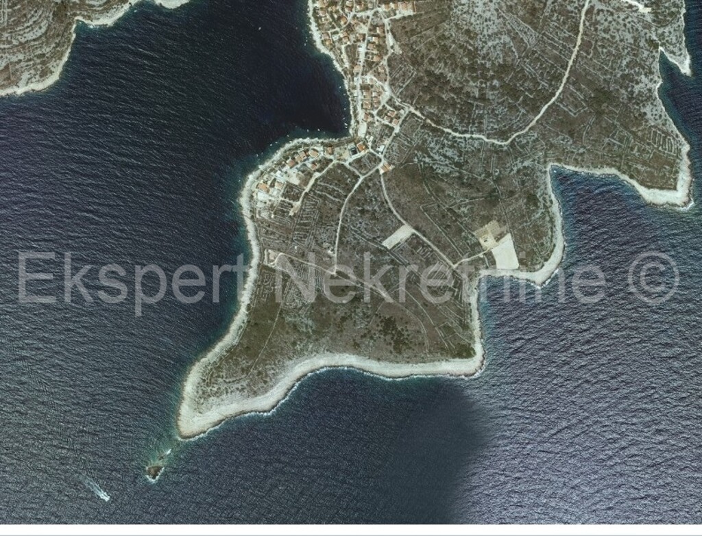 Image 3667422 - 8