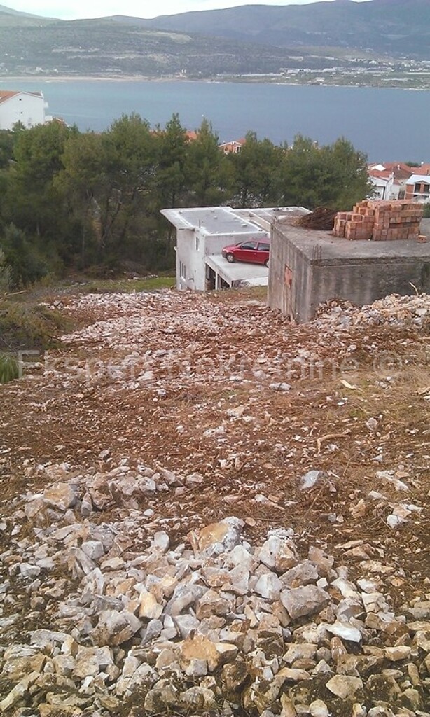Image 3667533 - 6