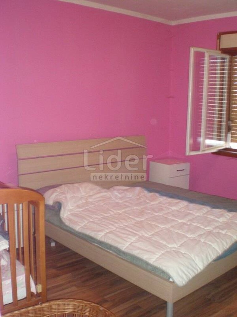 Image 3788157 - 9
