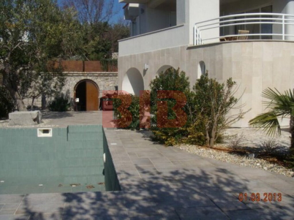 Image 3791481 - 9