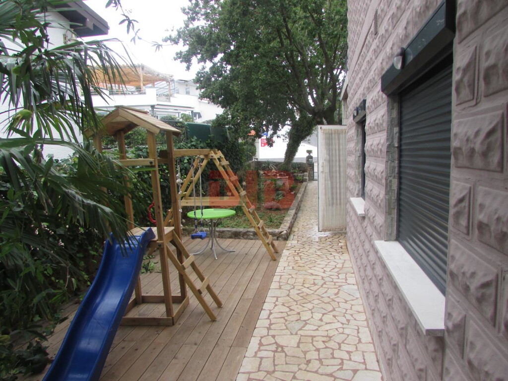 Image 3791823 - 14