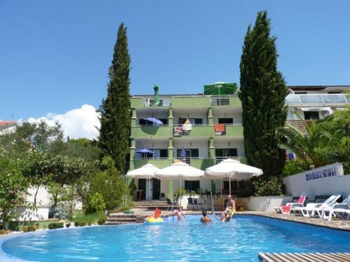 Apartmani Vila Smirna - Sveti Filip i Jakov