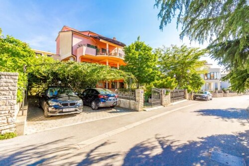 Apartmani Perunika - Pula