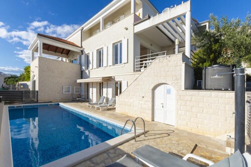 Apartmani Radevenjić - Omiš