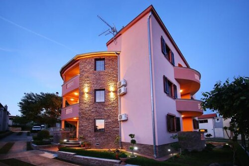 Apartmani Villa Dalmatino - Pakoštane