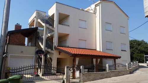 Apartmani Barbara - Pakoštane